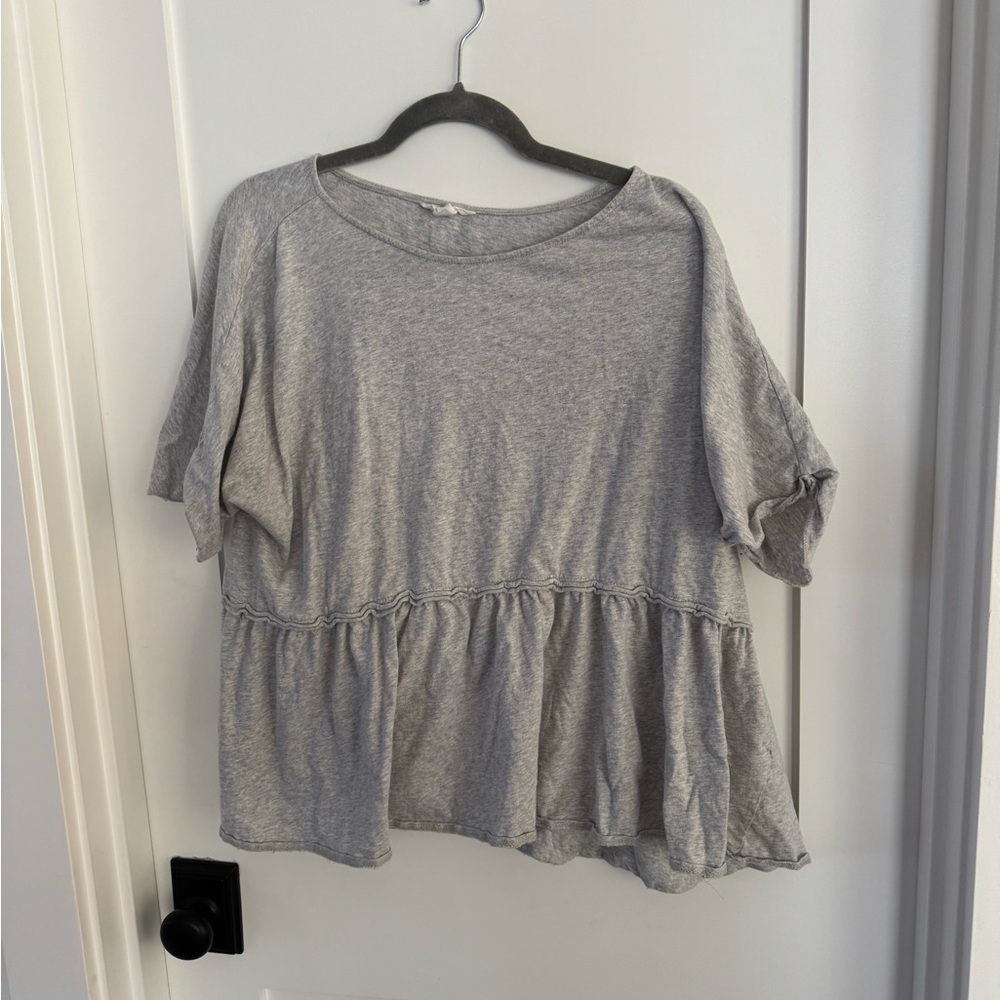 Caslon Grey Top